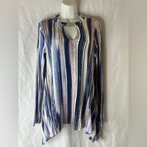 Jennifer Lopez JLO Women's Choker
Top Blues White Pink M